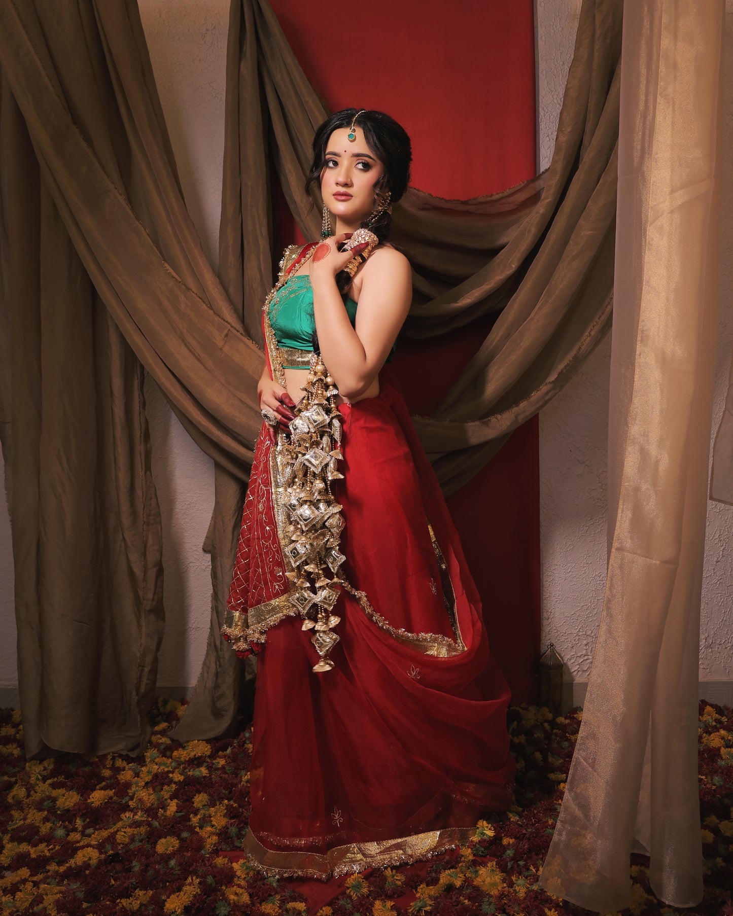 RED AND EMERALD GREEN SAREE  - SWARN MANJAR