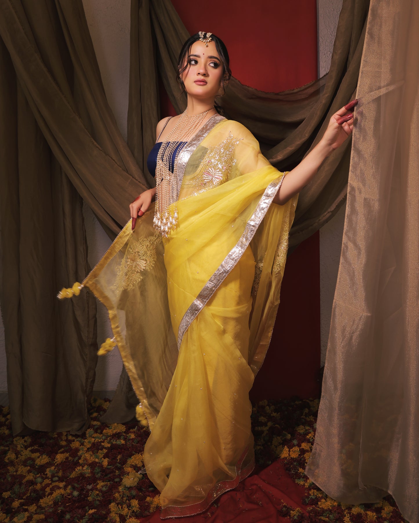 YELLOW MONOCHROME SAREE - SWARN MANJARI